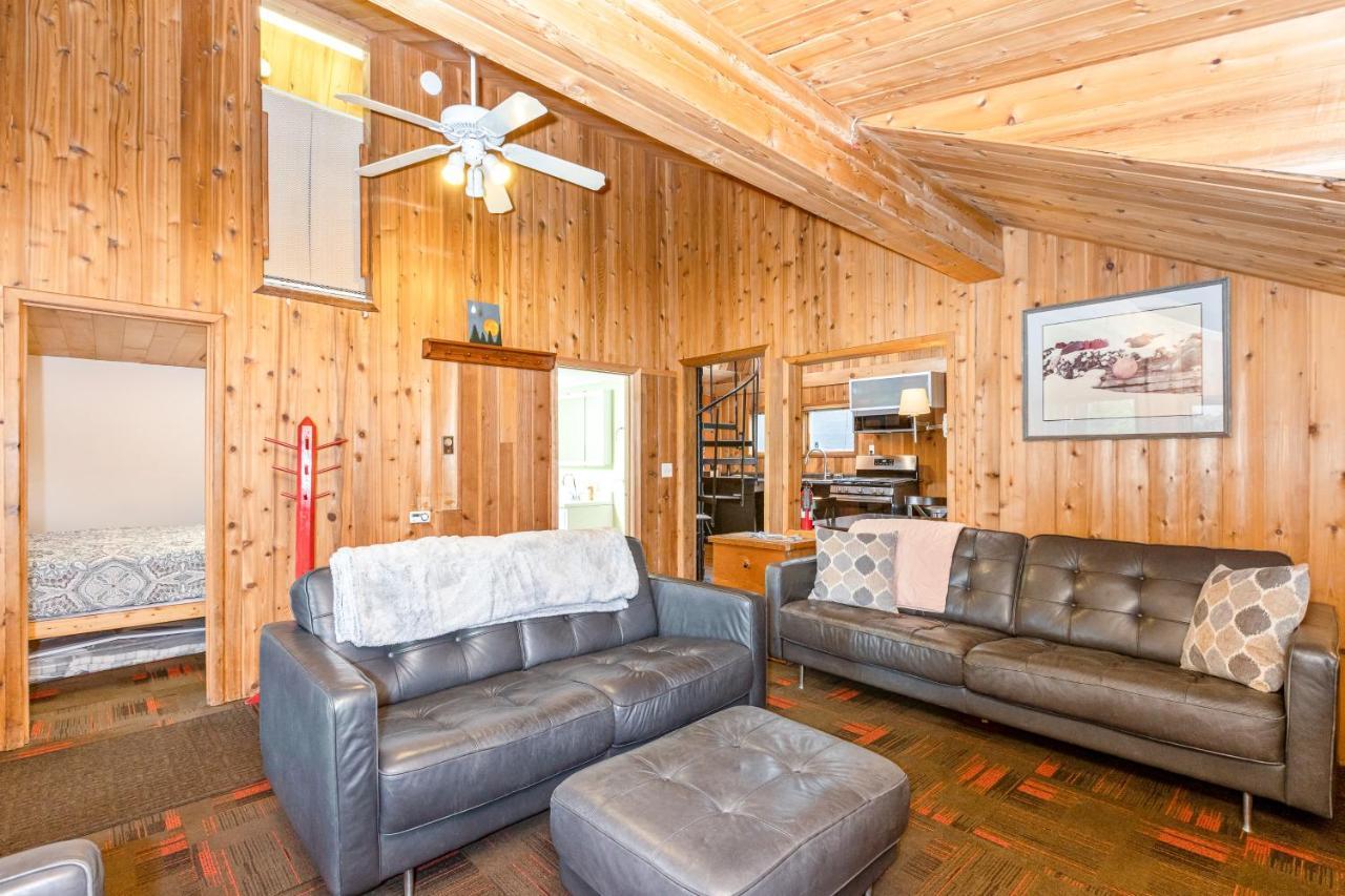 Alpine Meadows Cabin เกิร์ดวูด ภายนอก รูปภาพ